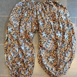 Urban Outfitters floral balloon Pants